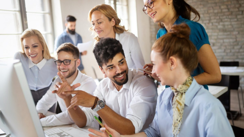 20 Best Communication Games for Effective Team Building and Performance